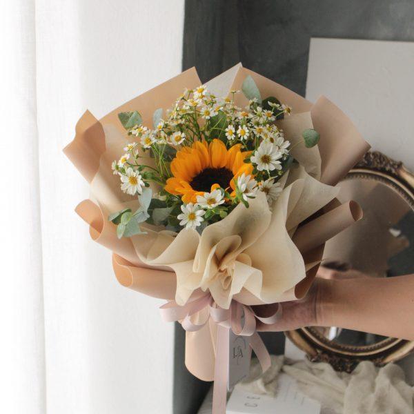Bespoke flower bouquet, sunflower bouquet, florist seremban 2