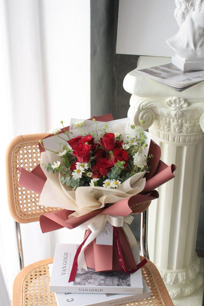 Bespoke flower bouquet, red roses bouquet, florist seremban 2