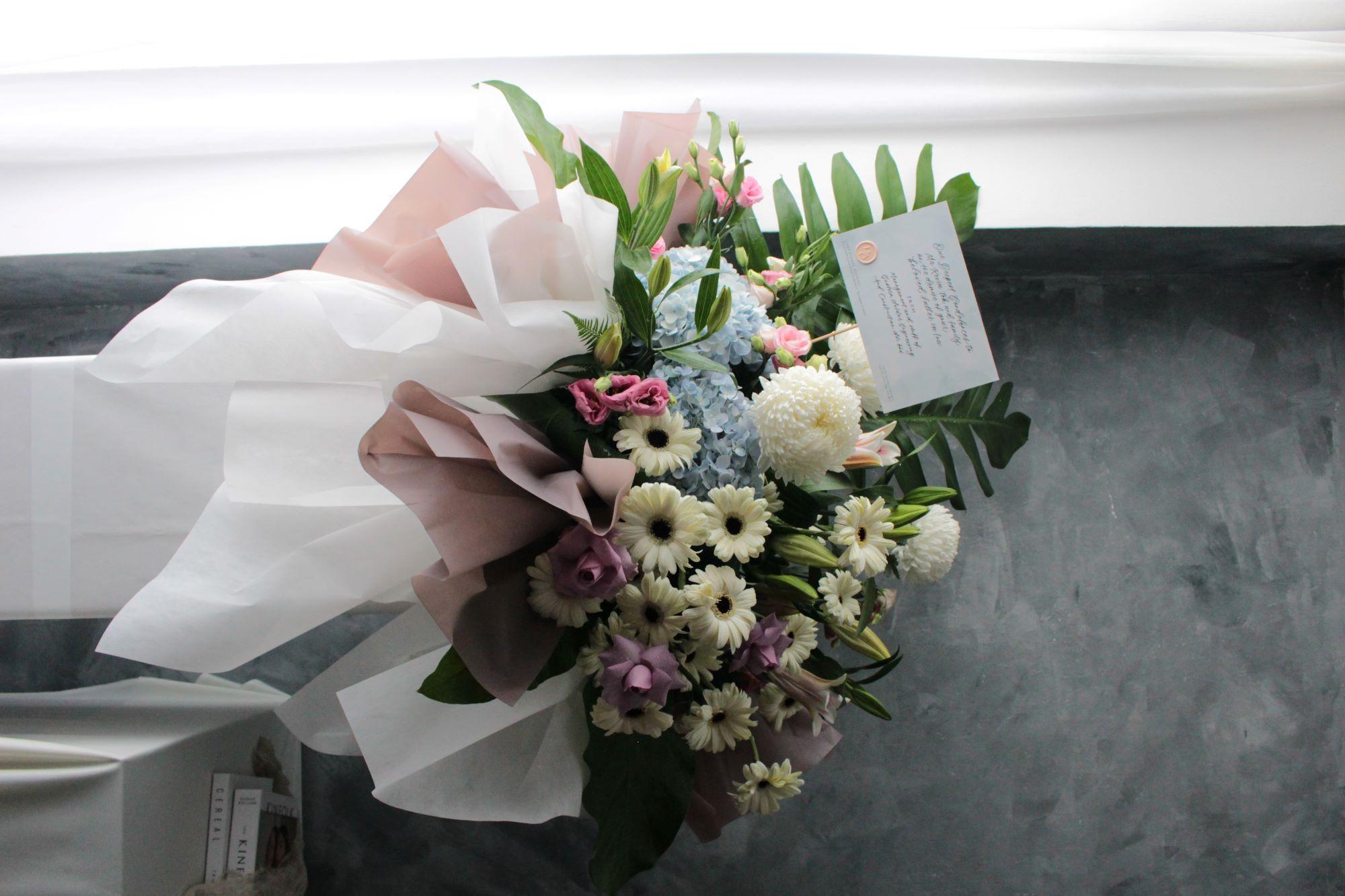 Bespoke flower bouquet, condolence flower, florist seremban 2