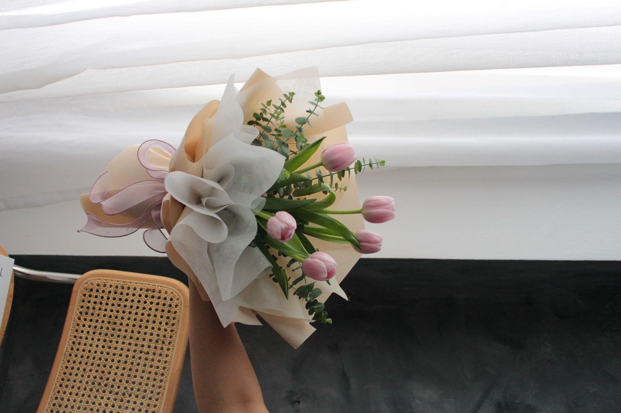 Bespoke flower bouquet, pink tulips bouquet, florist seremban 2